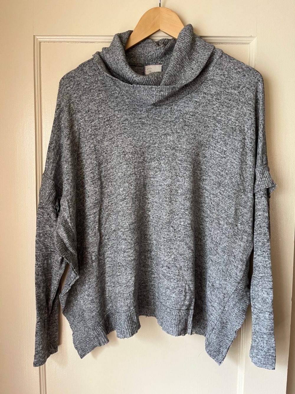 Relaxed Grey Turtleneck Pullover Sweater